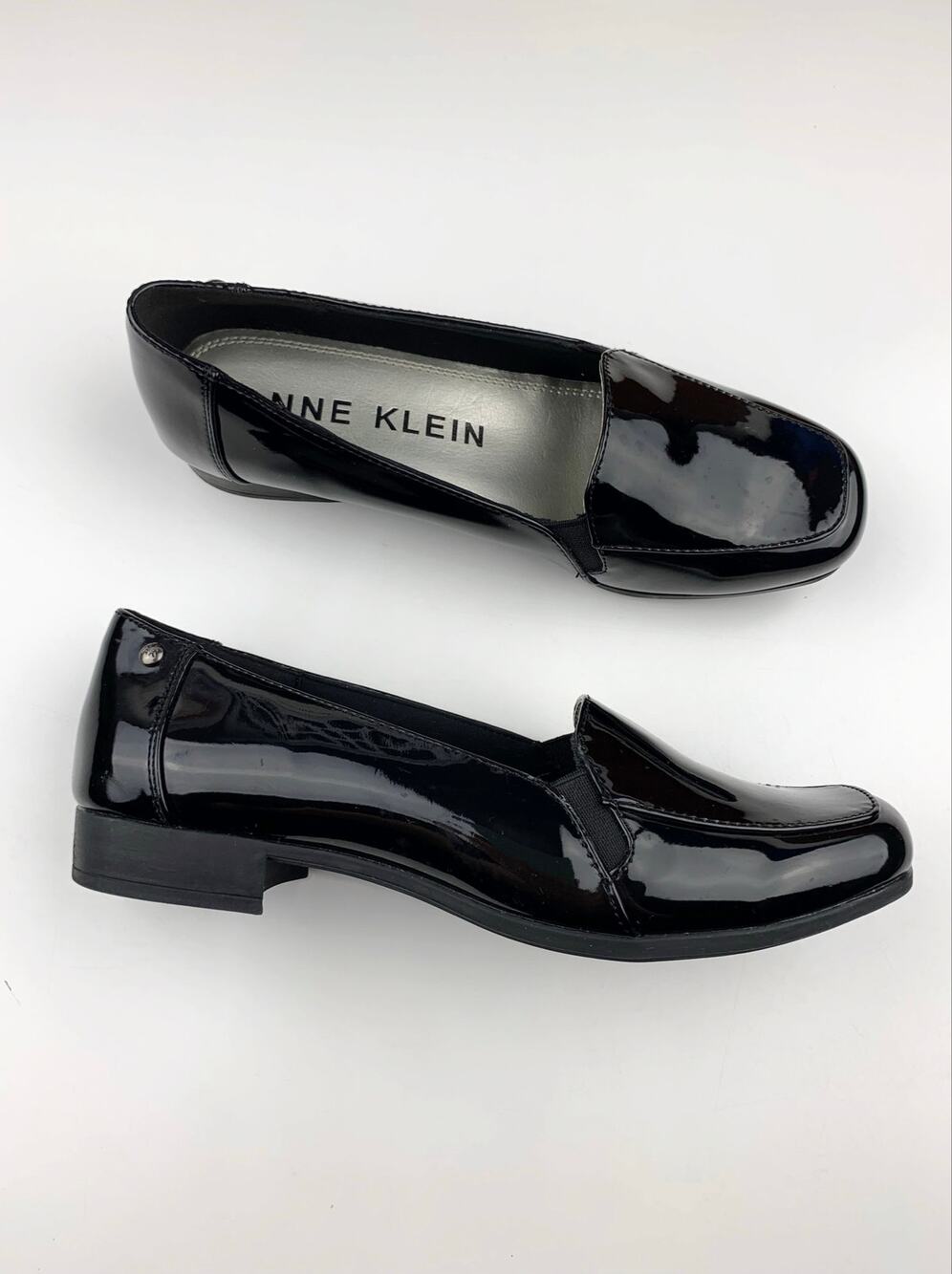 Anne Klein iflex Vera Loafers Polished Black Faux Leather Slip On Shoes Womens 6